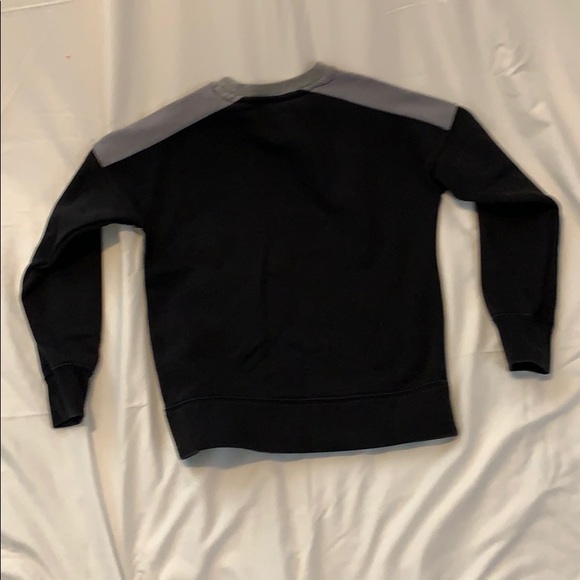 Nike Sportswear Crewneck. - Picture 4 of 5